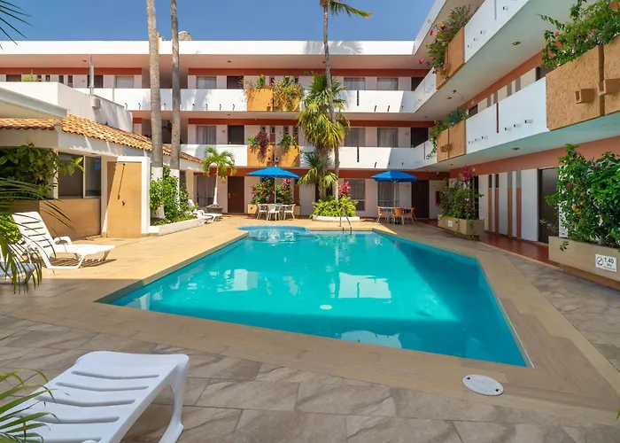 Azteca InnHotel Playa Mazatlan